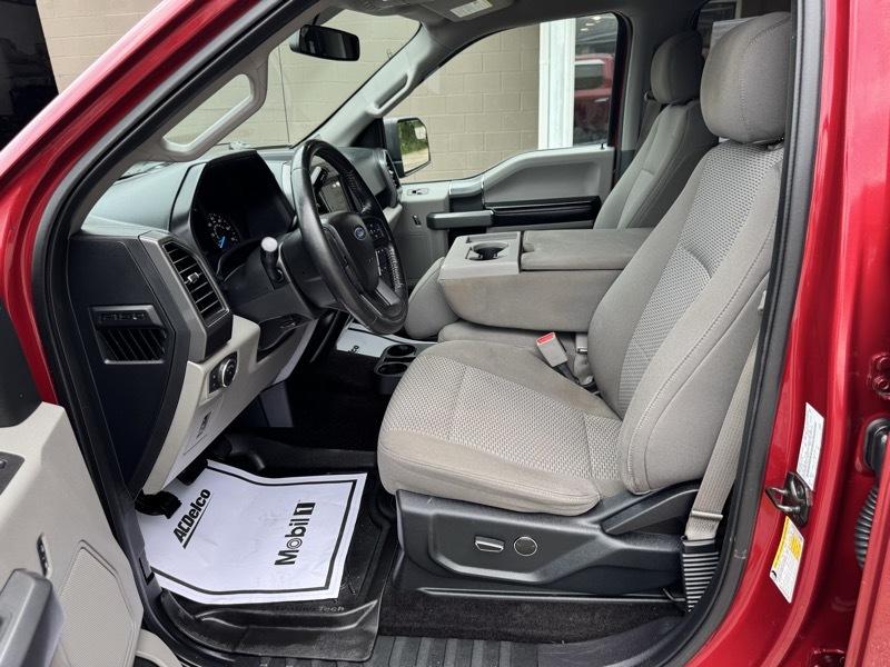 Ford F-150 XLT SuperCrew 5.5-ft. Bed 4WD 2017