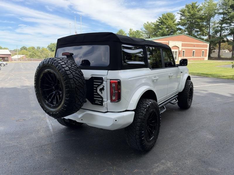 Ford Bronco Outer Banks 4-Door 2022