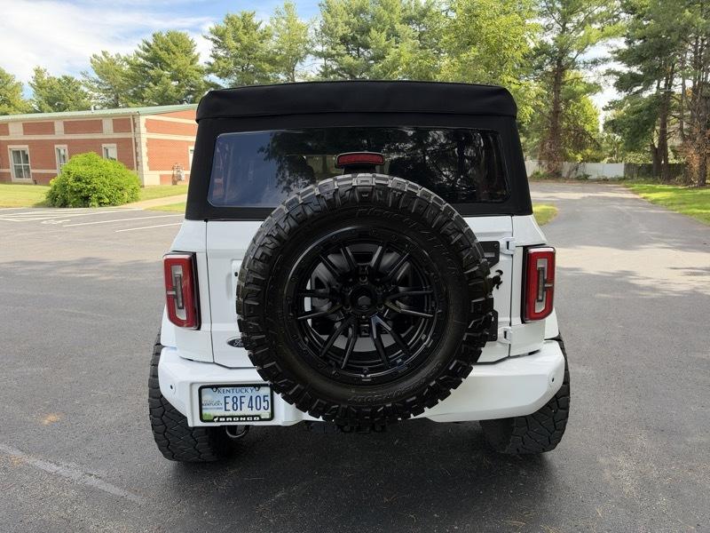 Ford Bronco Outer Banks 4-Door 2022