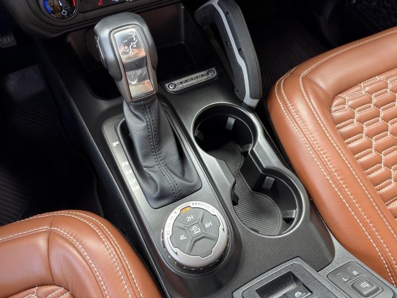 Ford Bronco Outer Banks 4-Door 2022