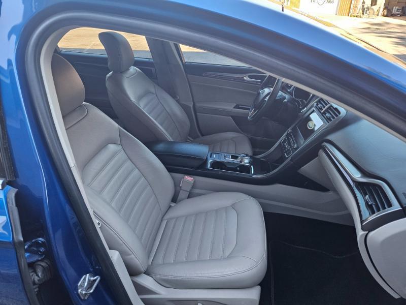 Ford Fusion SE 2017
