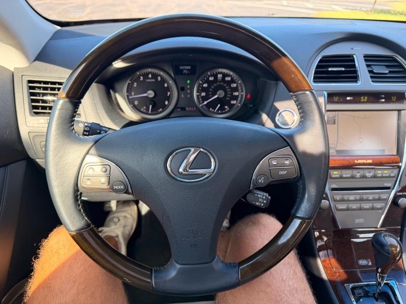 Lexus ES 350  2010