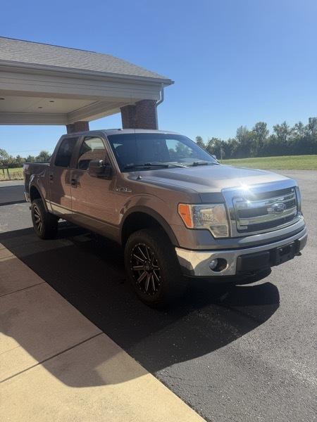 Ford F-150 4WD SuperCab 145" XLT 2014