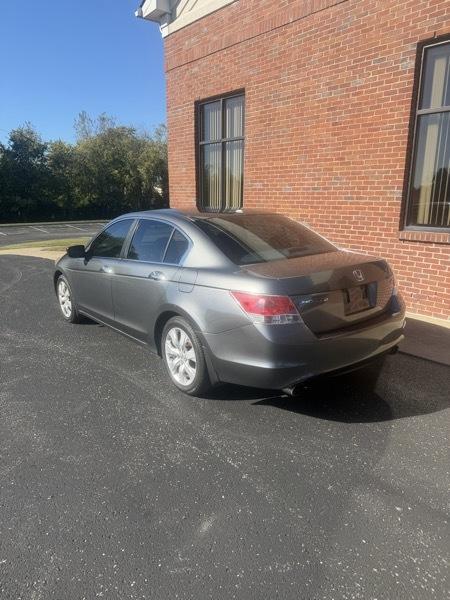 Honda Accord EX-L V-6 Sedan AT 2009