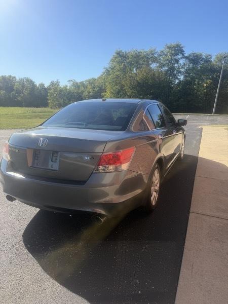 Honda Accord EX-L V-6 Sedan AT 2009