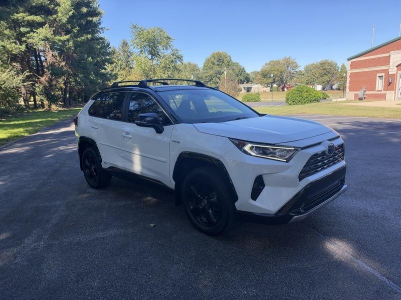 Toyota RAV4 Hybrid XSE 2019