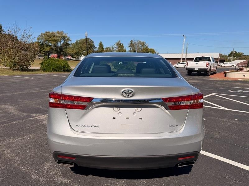 Toyota Avalon XLE 2013
