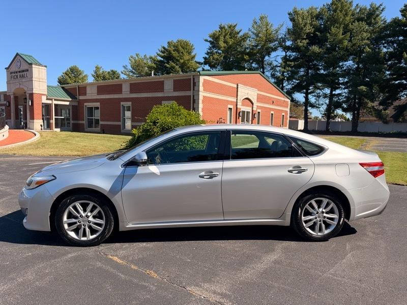 Toyota Avalon XLE 2013