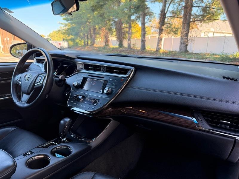 Toyota Avalon XLE 2013