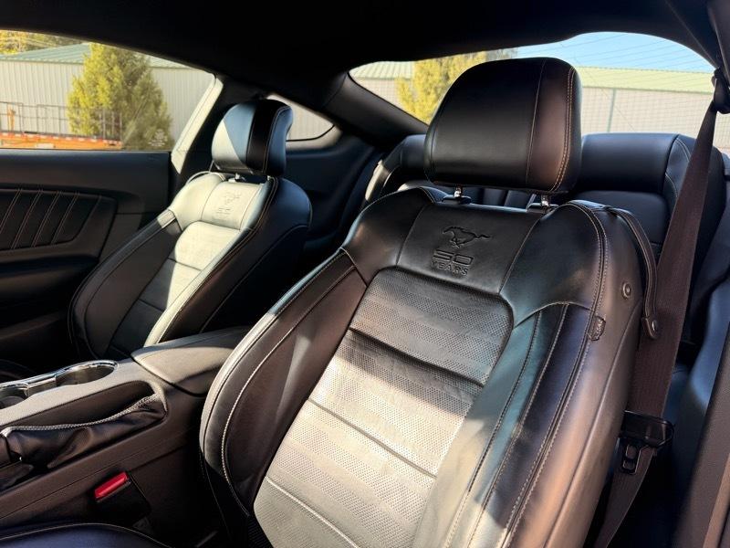 Ford Mustang  2015