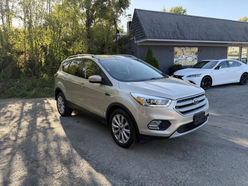 Ford Escape Titanium FWD 2017