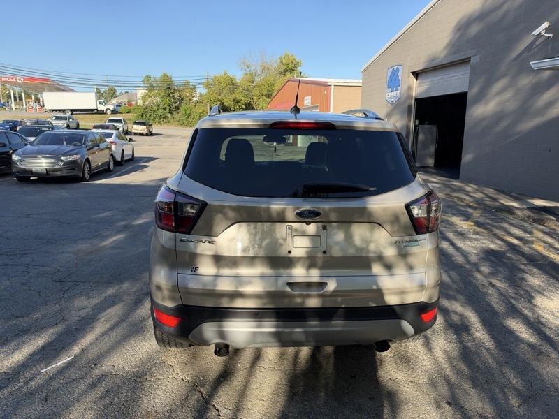 Ford Escape Titanium FWD 2017