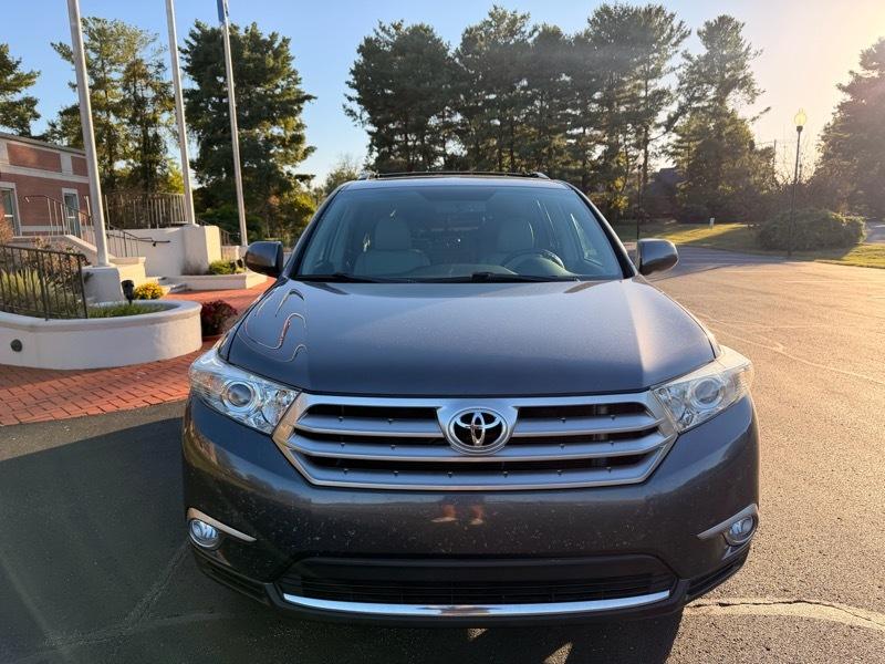 Toyota Highlander Limited 2012