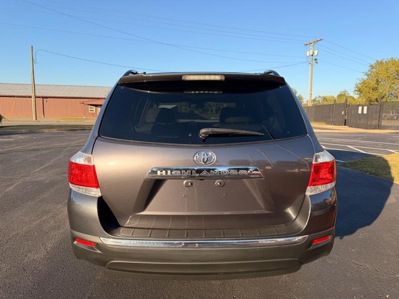 Toyota Highlander Limited 2012