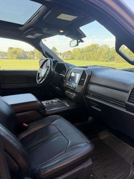 Ford Expedition MAX Limited 4WD 2021