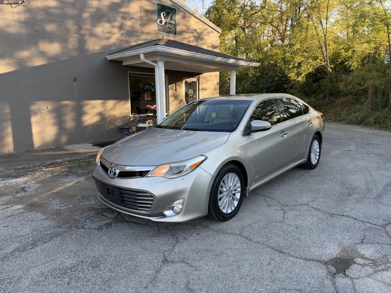 Toyota Avalon Hybrid XLE Premium 2015