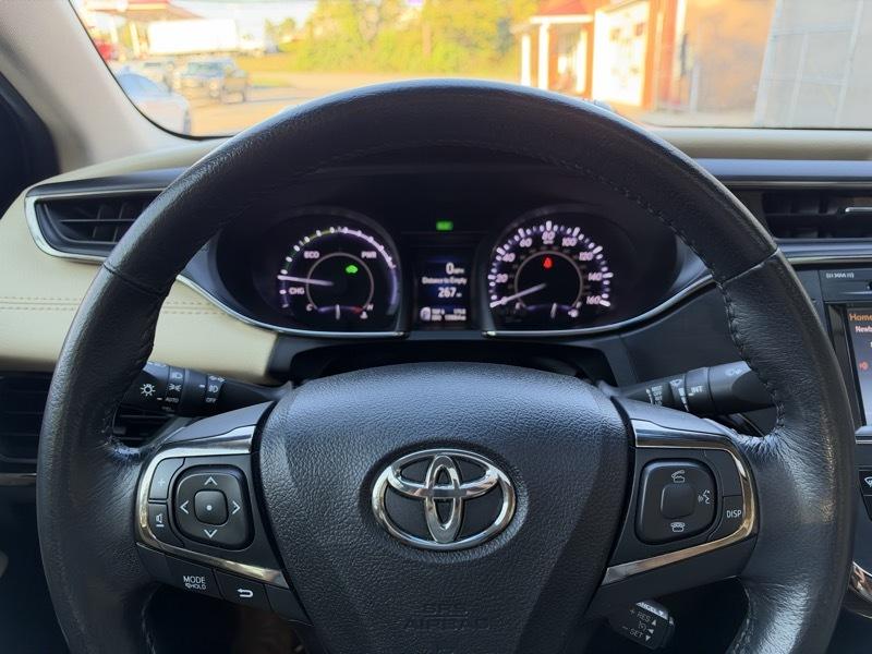 Toyota Avalon Hybrid XLE Premium 2015