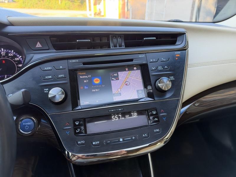 Toyota Avalon Hybrid XLE Premium 2015