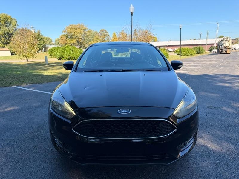 Ford Focus SE Sedan 2016