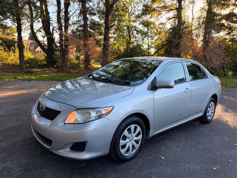 Toyota Corolla  2010