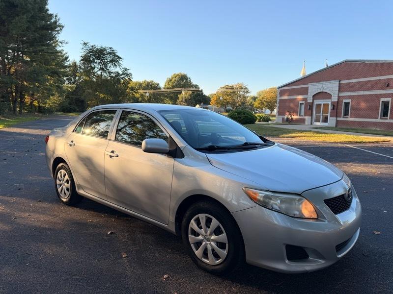 Toyota Corolla  2010