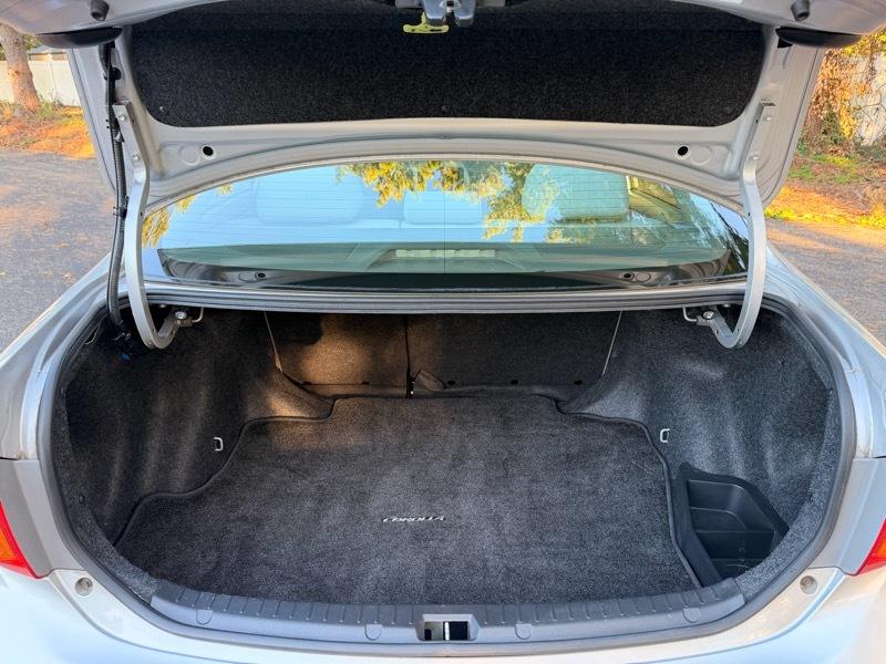 Toyota Corolla  2010