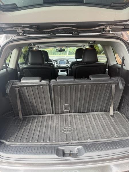 Toyota Highlander XLE AWD V6 2016