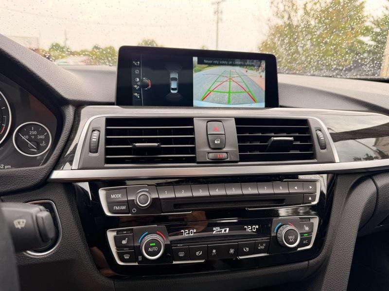 BMW 3-Series  2017