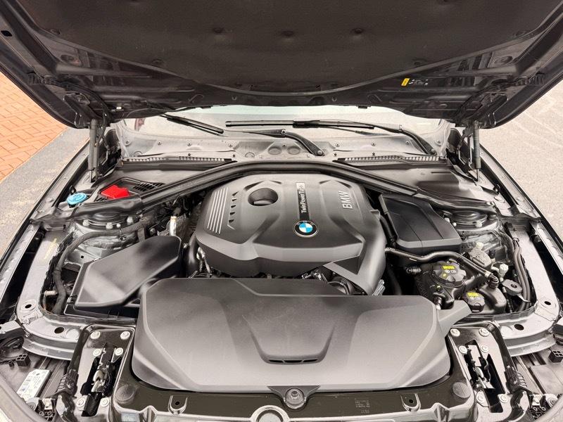 BMW 3-Series  2017