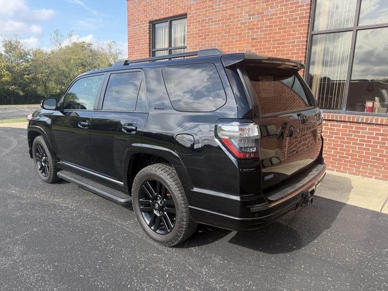 Toyota 4Runner Limited Nightshade Edition 4WD 2020