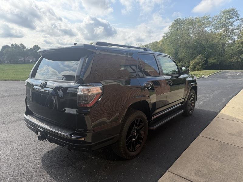 Toyota 4Runner Limited Nightshade Edition 4WD 2020