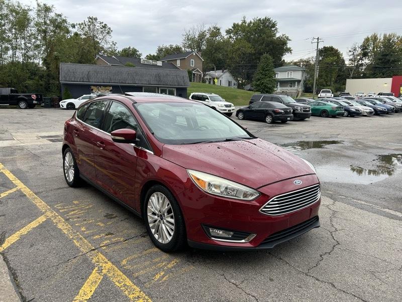Ford Focus Titanium Hatch 2017