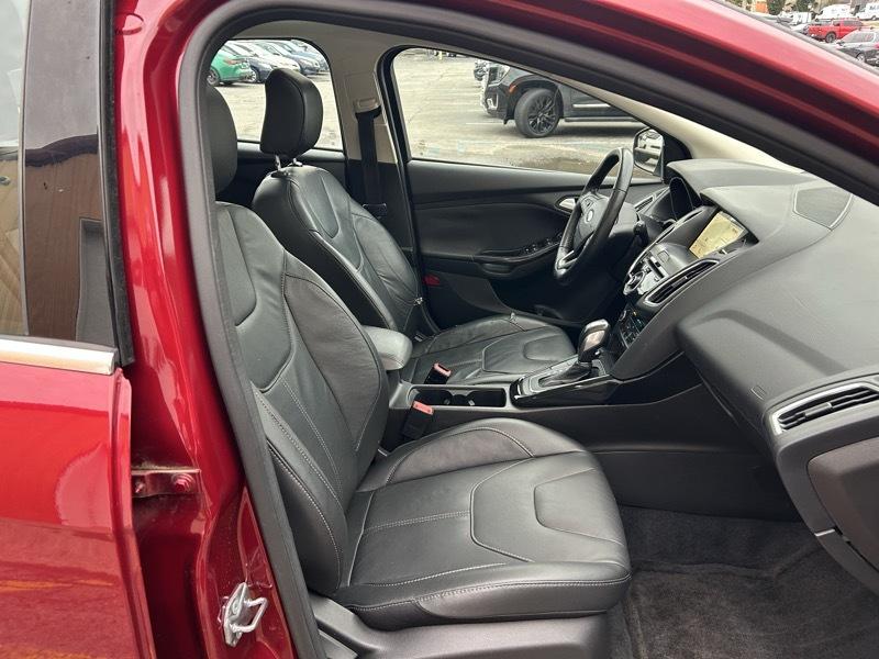 Ford Focus Titanium Hatch 2017