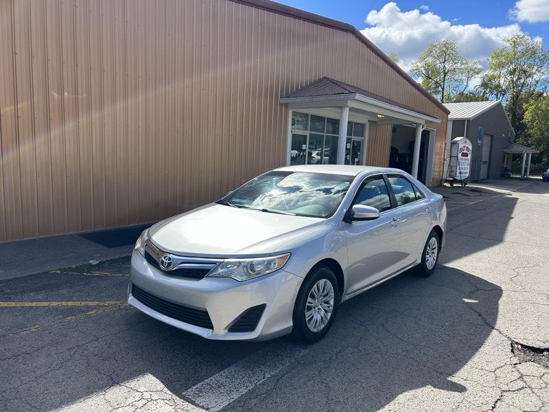 Toyota Camry XLE 2013