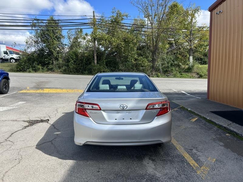 Toyota Camry XLE 2013