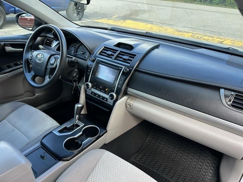 Toyota Camry XLE 2013
