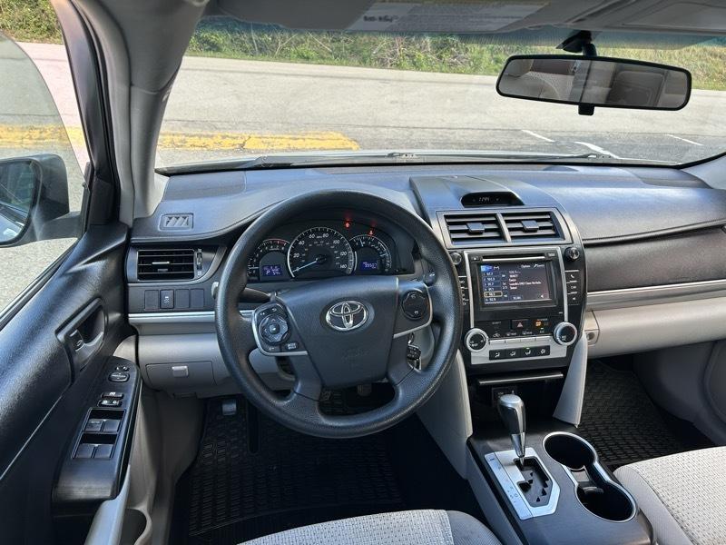 Toyota Camry XLE 2013