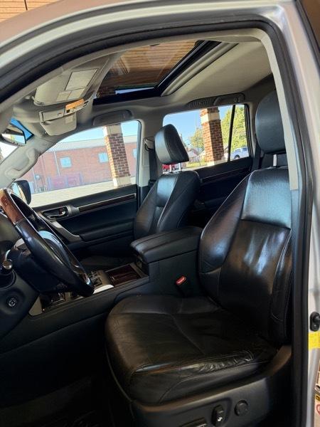 Lexus GX 460 4WD 4dr Premium 2017