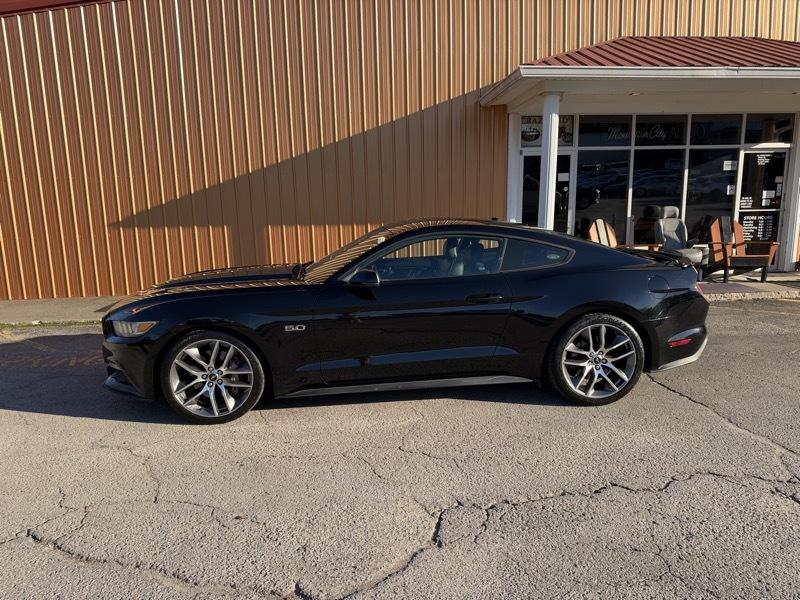 Ford Mustang GT Premium Coupe 2015