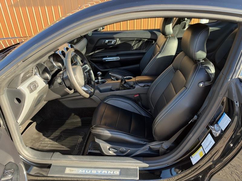 Ford Mustang GT Premium Coupe 2015