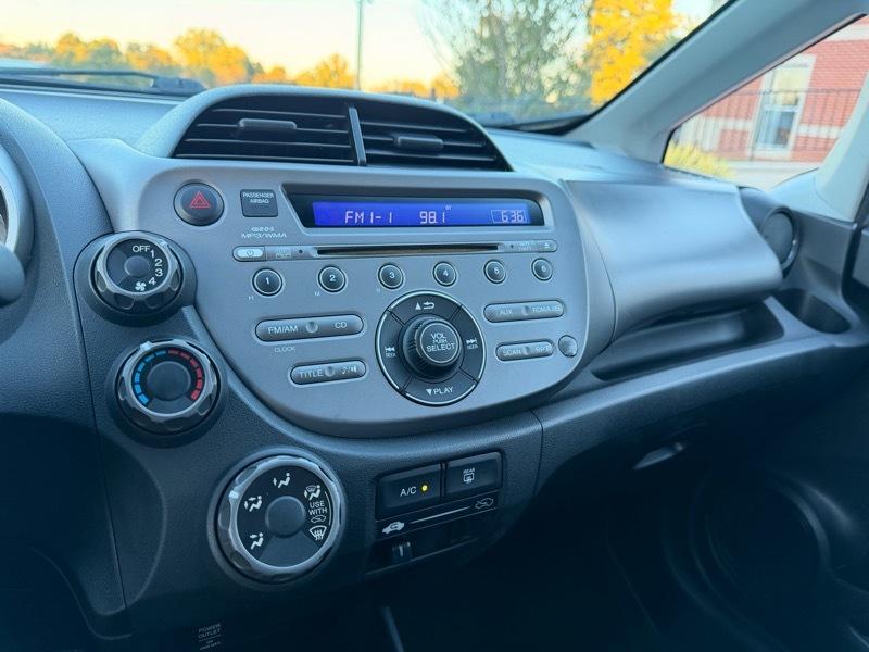 Honda Fit Sport 5-Speed AT 2009