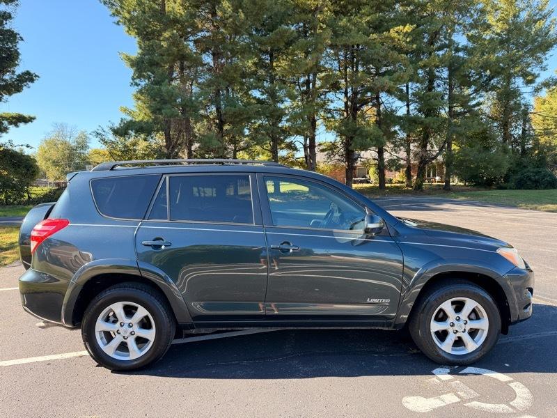 Toyota RAV4 Limited V6 4WD 2011