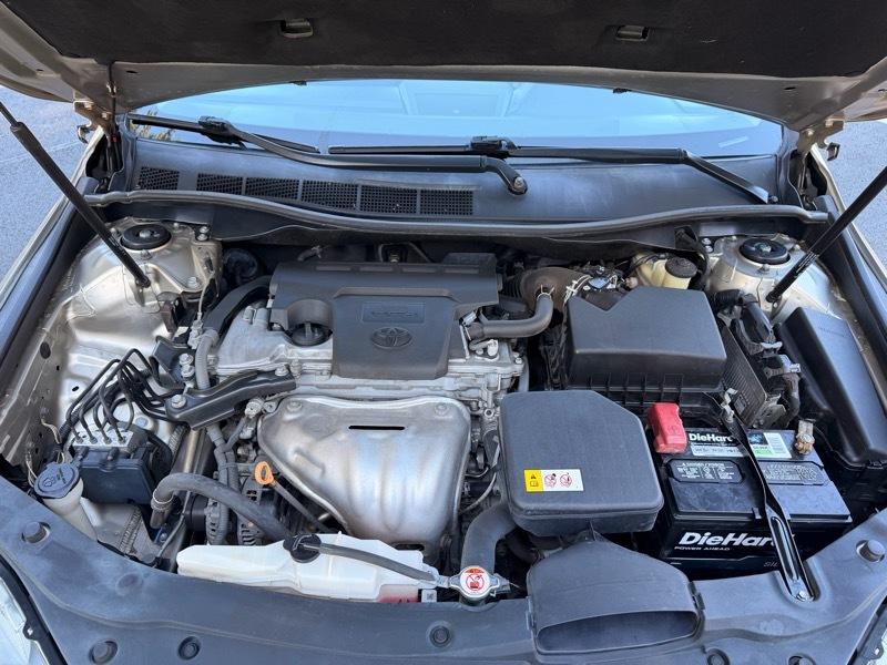 Toyota Camry SE 2017