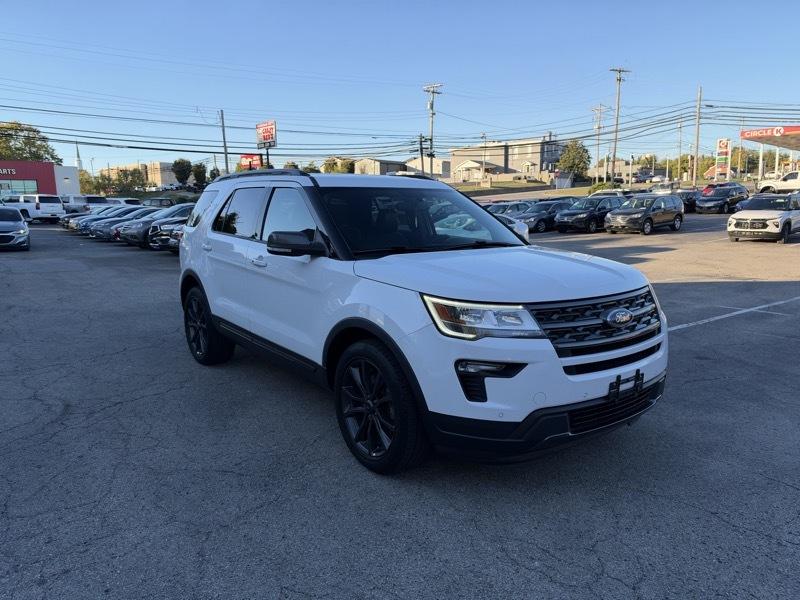 Ford Explorer XLT 4WD 2018
