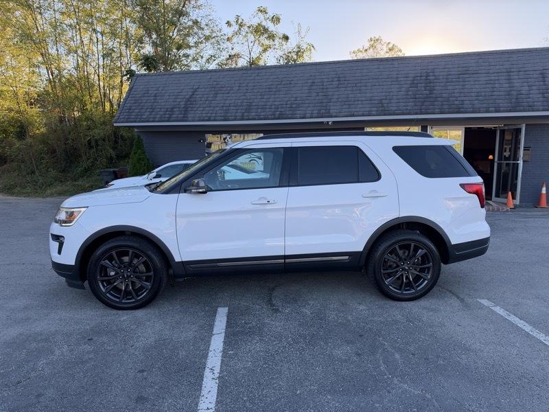 Ford Explorer XLT 4WD 2018