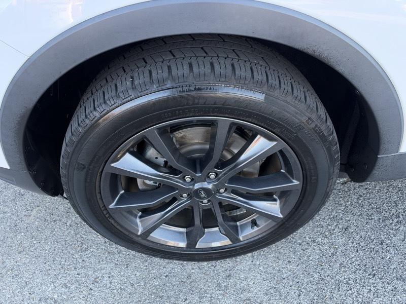 Ford Explorer XLT 4WD 2018