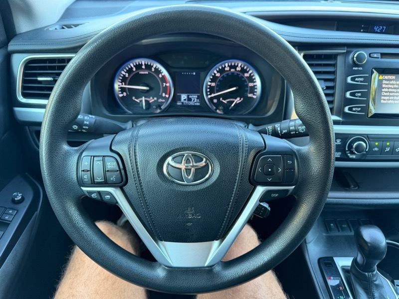Toyota Highlander  2015