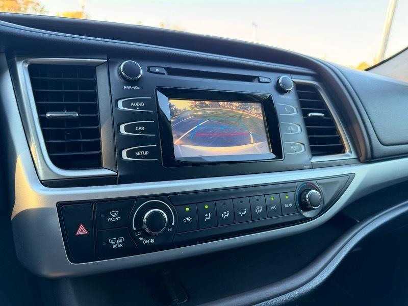 Toyota Highlander  2015