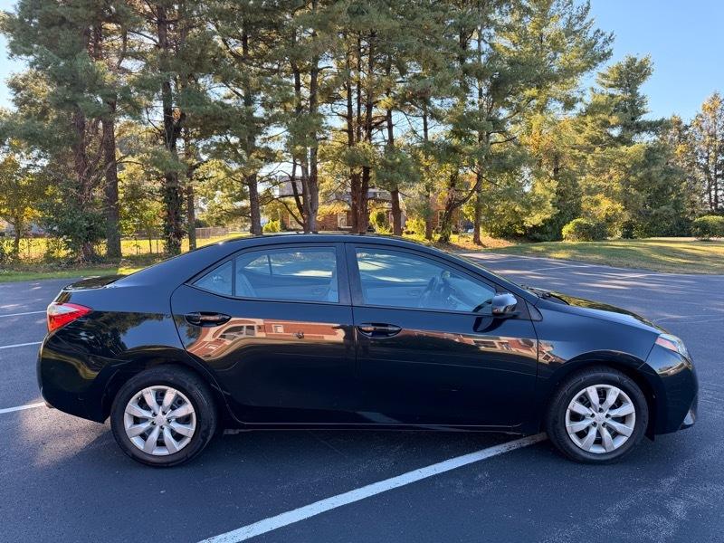 Toyota Corolla  2015