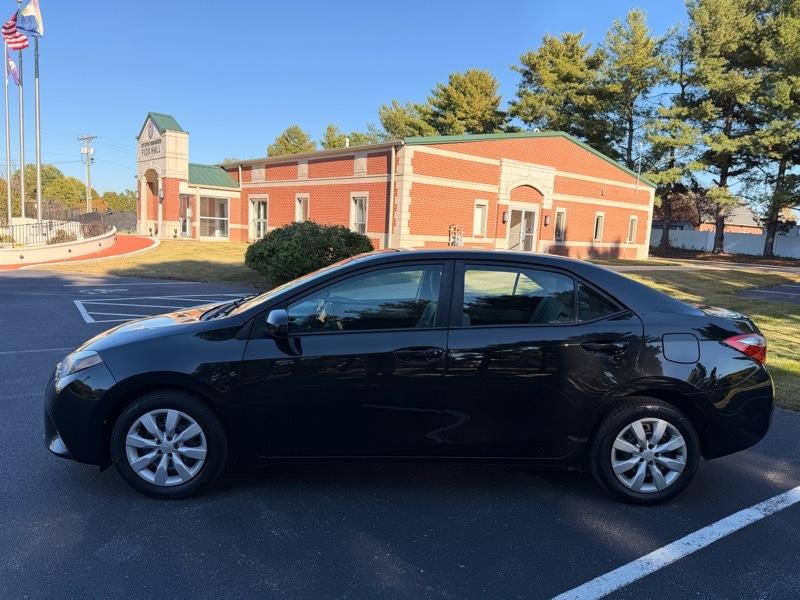 Toyota Corolla  2015